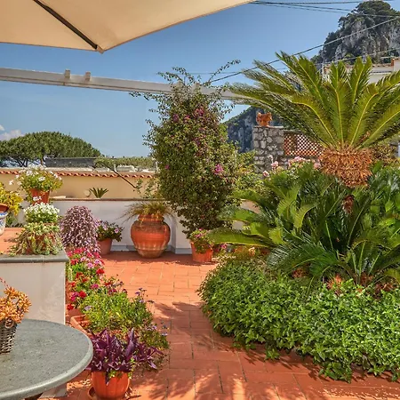 Acquaviva 31 Bed & Breakfast Capri